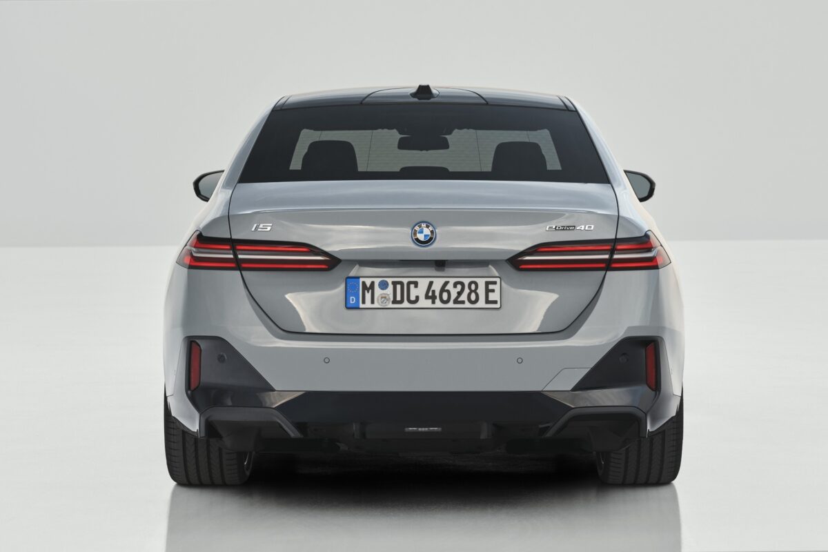BMW i5 5 Series G60 