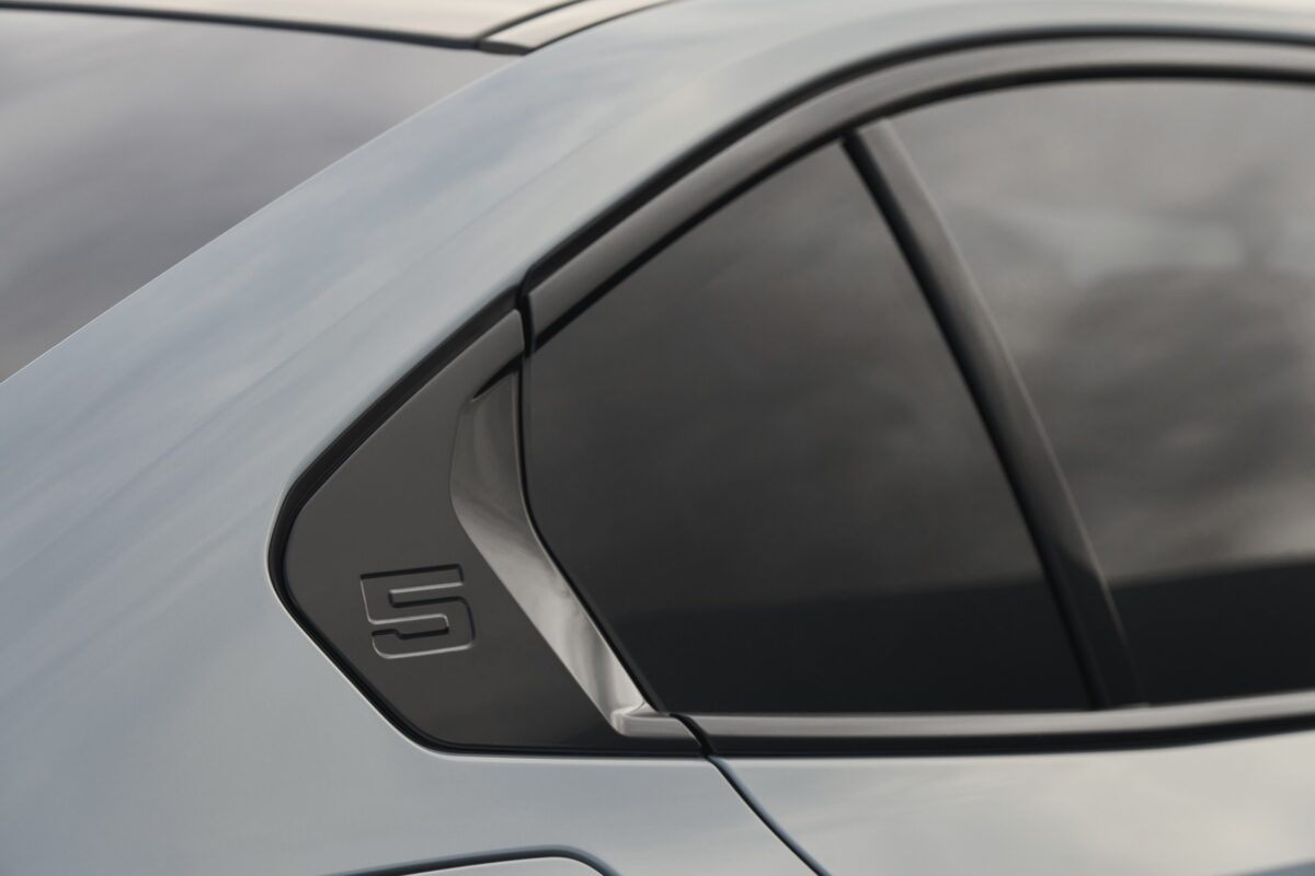 BMW i5 5 Series G60 