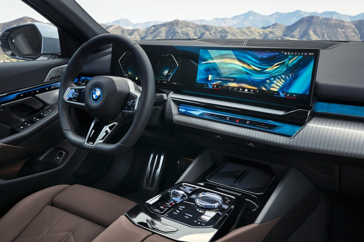 BMW i5 5 Series G60 