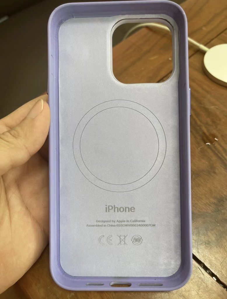 iPhone iOS iPhone 15 iPhone 15 Pro 顏色 配色 模型機 保護殼 編織保護殼 皮革保護殼