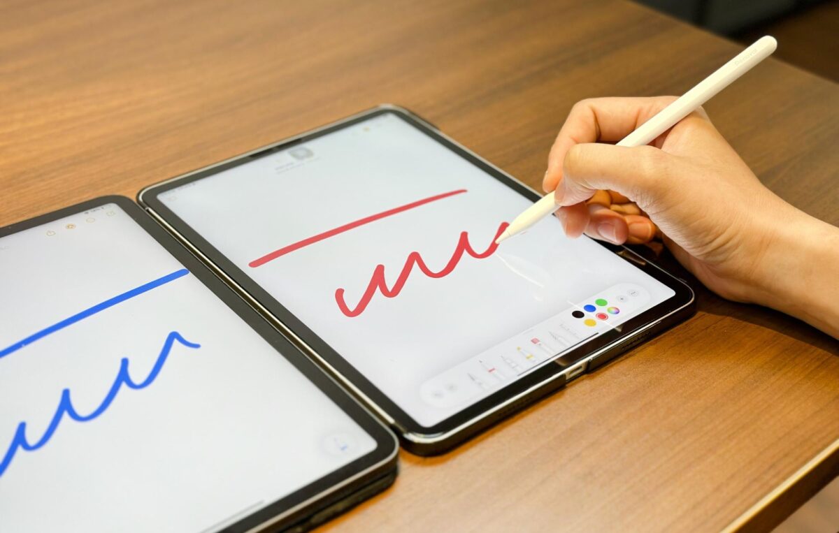 iPad Apple Pencil Penoval Penoval AX Pro 2