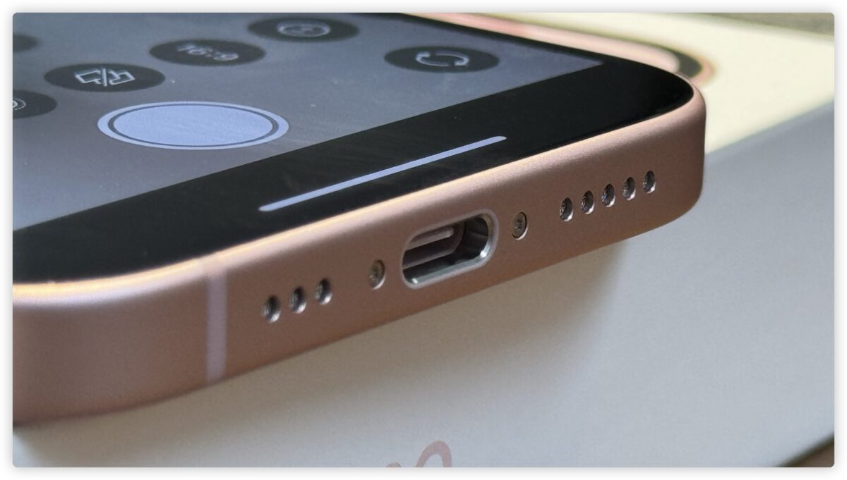 iPhone 15 新機 檢查