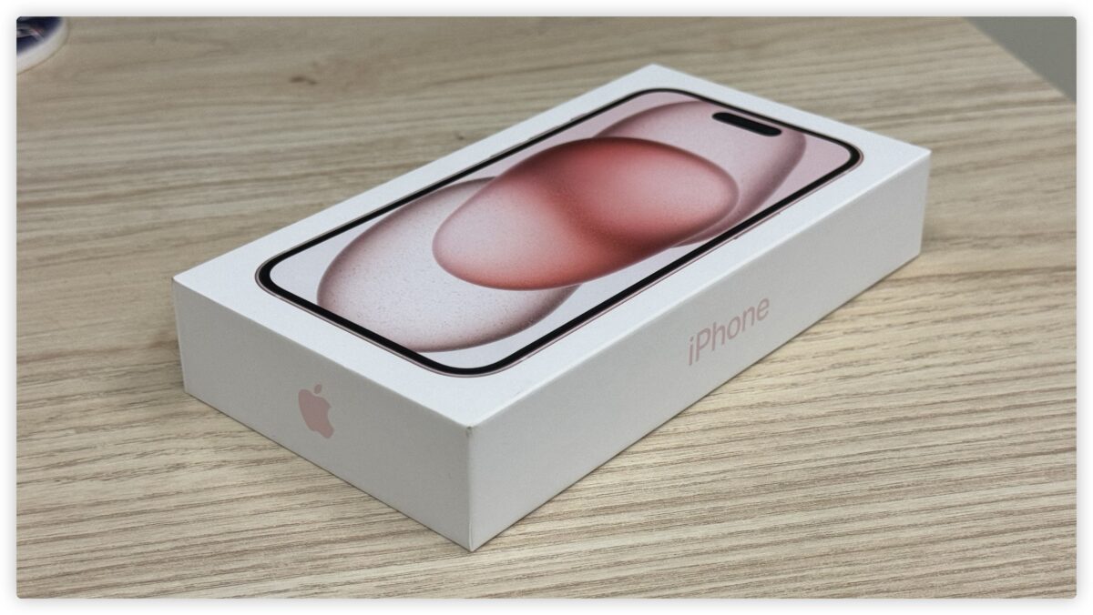 iPhone 15 新機 檢查