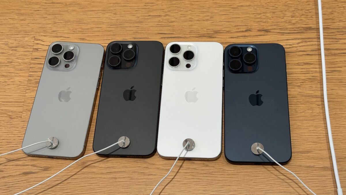 iPhone 15 iPhone 15 Pro 開賣