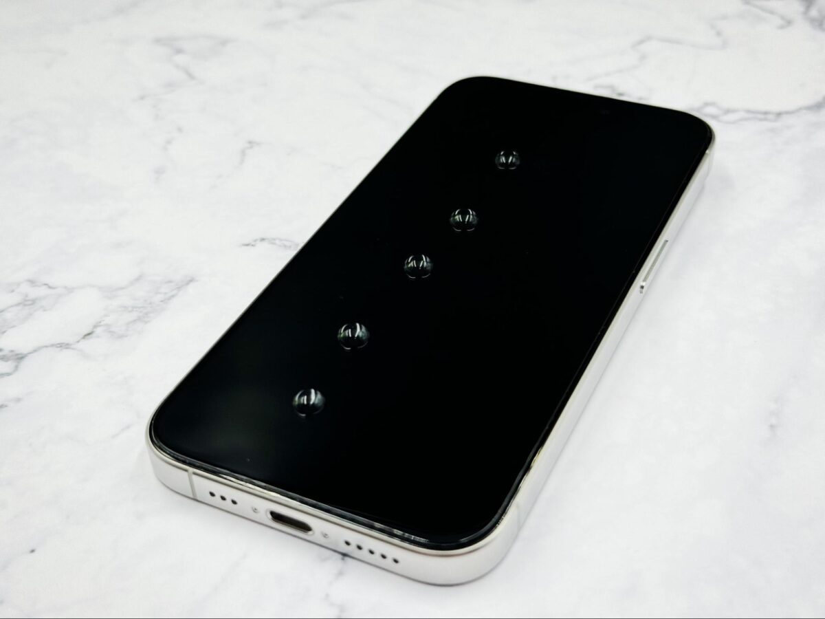iPhone iOS iPhone 15 iPhone 15 Pro imos 保護貼 鏡頭貼 康寧玻璃保護貼 藍寶石玻璃鏡頭貼