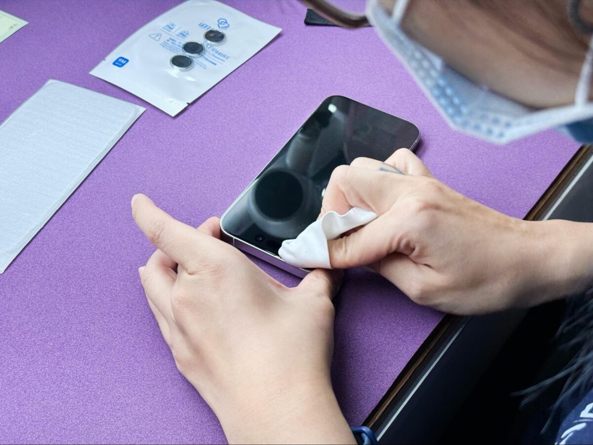 iPhone iOS iPhone 15 iPhone 15 Pro imos 保護貼 鏡頭貼 康寧玻璃保護貼 藍寶石玻璃鏡頭貼