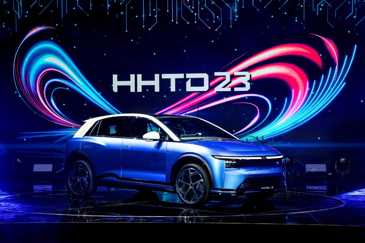 鴻海 鴻海科技日 HHTD23 Model B Model C Model N Luxgen n⁷