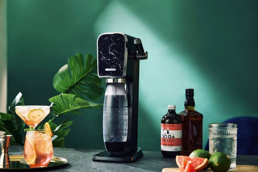 SodaStream ART Marble 氣泡水機推出大理石黑限量新色，全球同步絕美上市