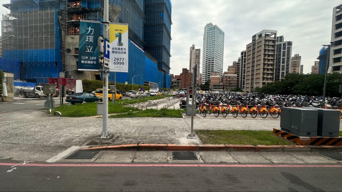 Gogoro Gogoro Network GoStation 換電站 電池交換 換電體驗 換電體驗心得分享 心得分享 站點數量 續航力 申請規範