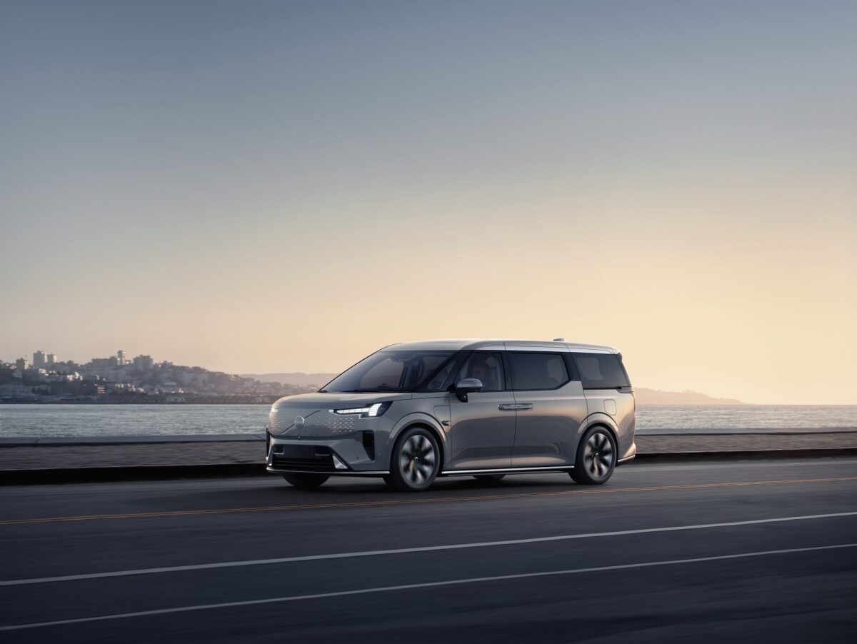 VOLVO VOLVO EM90 EM90