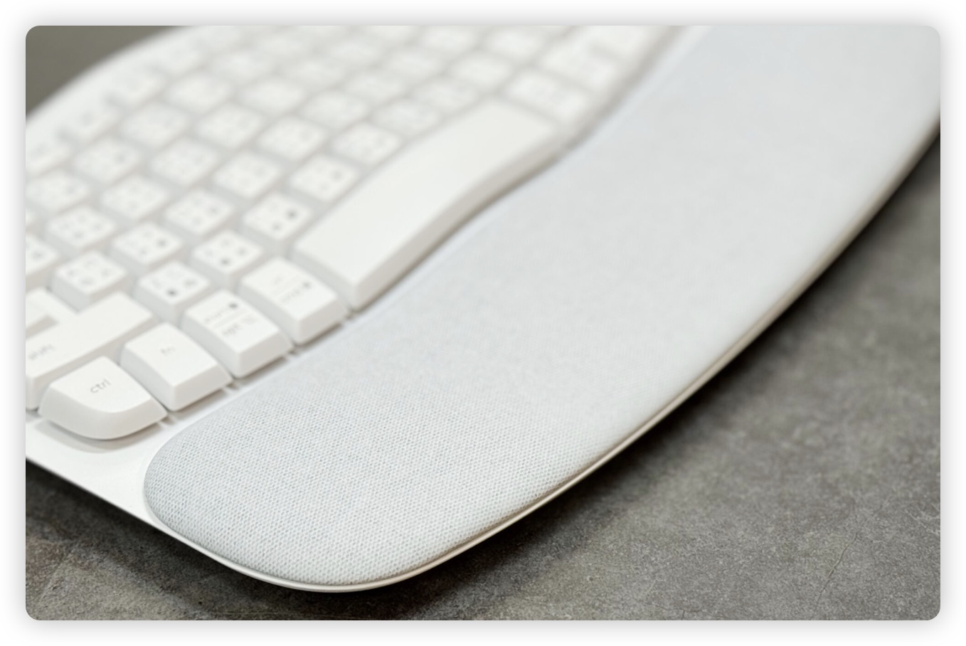 羅技 Logitech WAVE KEYS LIFT
