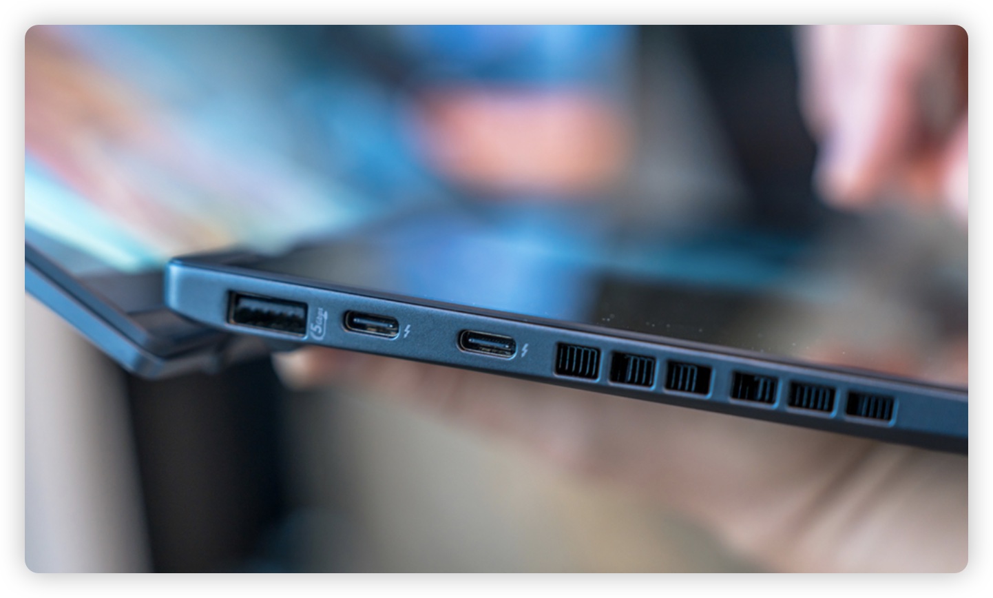 CES 2024 華碩 ASUS Zenbook Duo