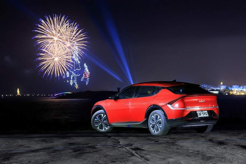 KIA EV6 The KIA EV6