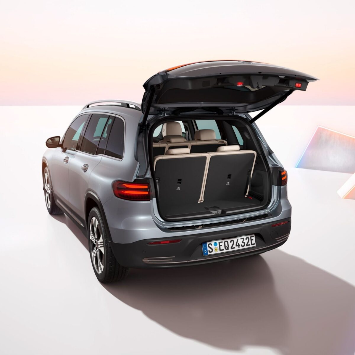 賓士  Mercedes-Benz EQA EQB EQE SUV EQA 250 EQB 250+ EQB 300 4MATIC EQE 300 SUV EQE 350 4MATIC SUV