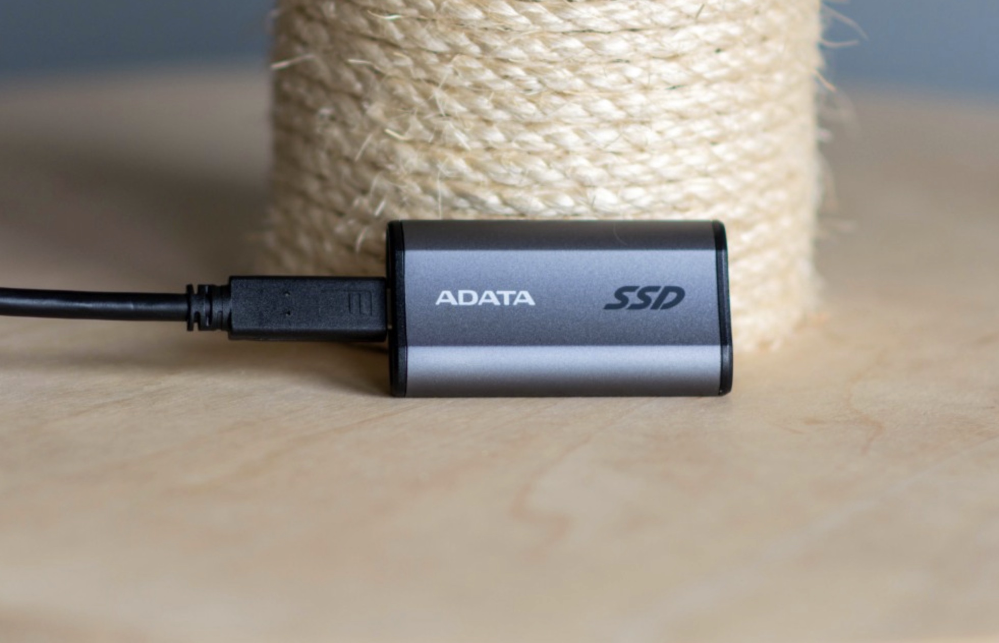 SSD 外接硬碟 推薦 PTT 網友 選擇 購買 注意事項 美光 Samsung SanDisk WD ADATA 創見 金士頓 Kingston