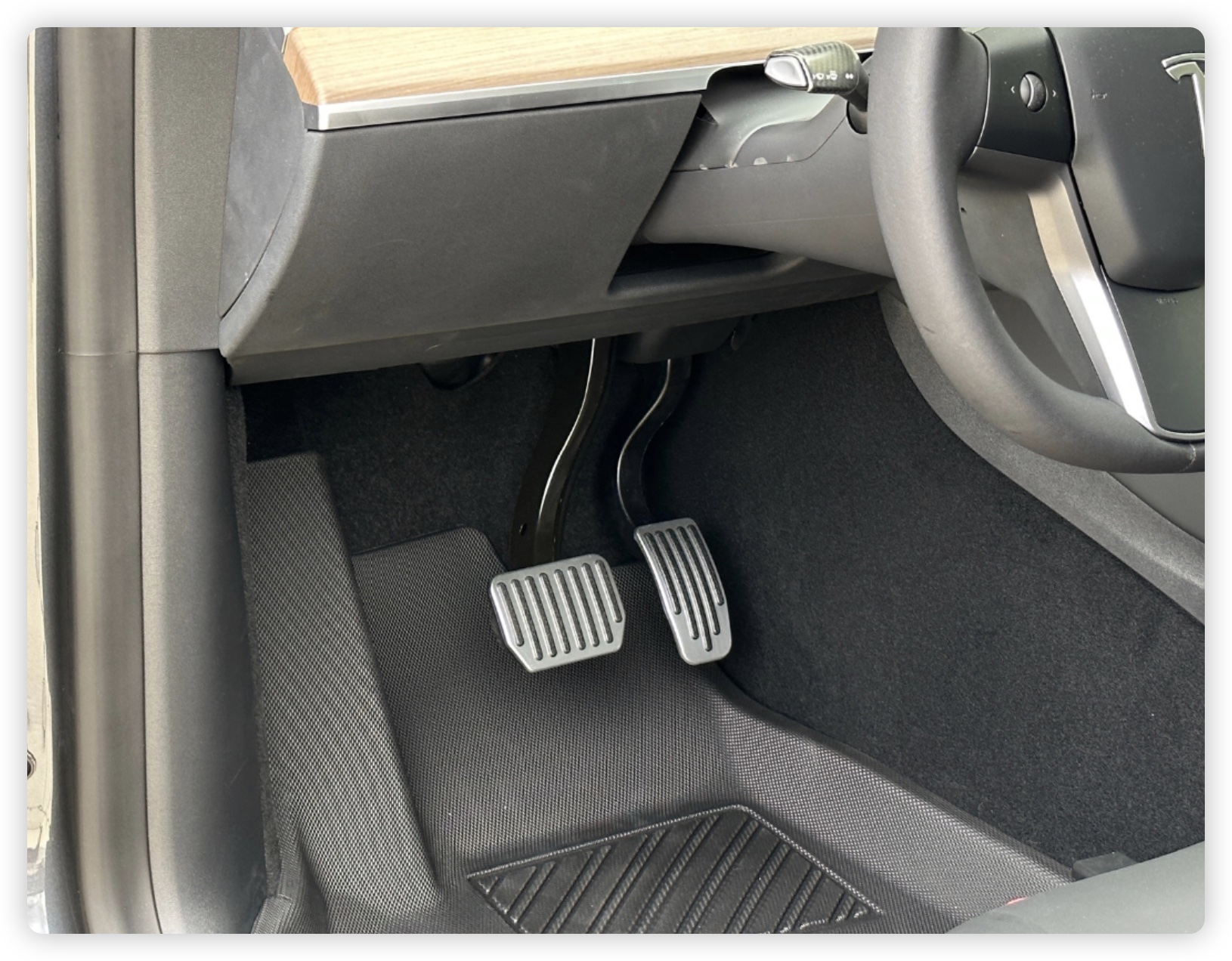特斯拉 Tesla Model Y 試駕 體驗 心得