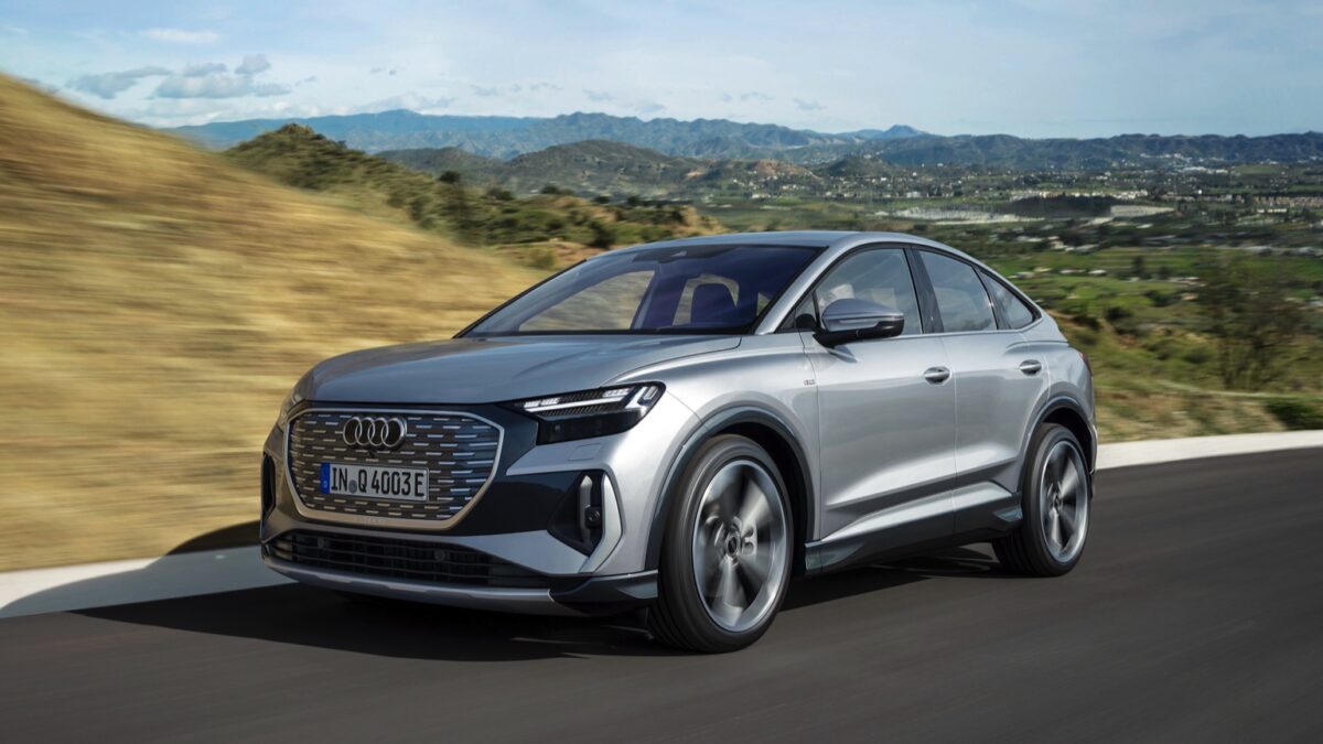 Audi Q4 e-tron Audi Q4 e-tron Q4 Sportback e-tron