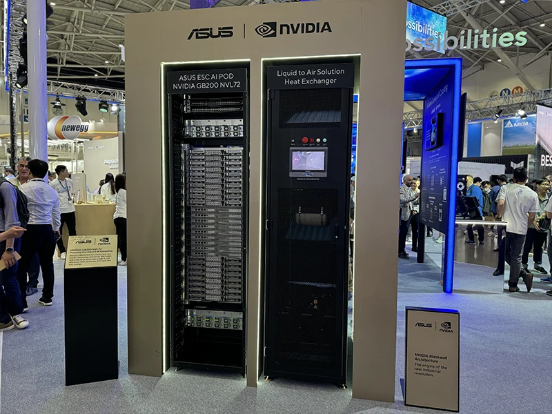 ASUS COMPUTEX 2024  ESC AI POD AI 伺服器