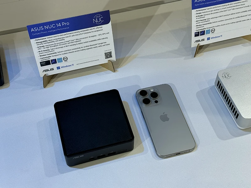 ASUS COMPUTEX 2024  ESC AI POD AI 伺服器