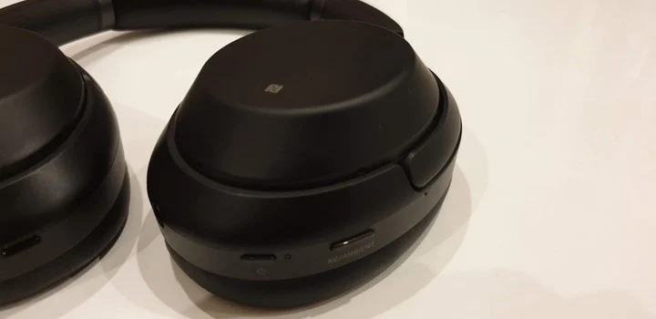 AirPods 人機互動