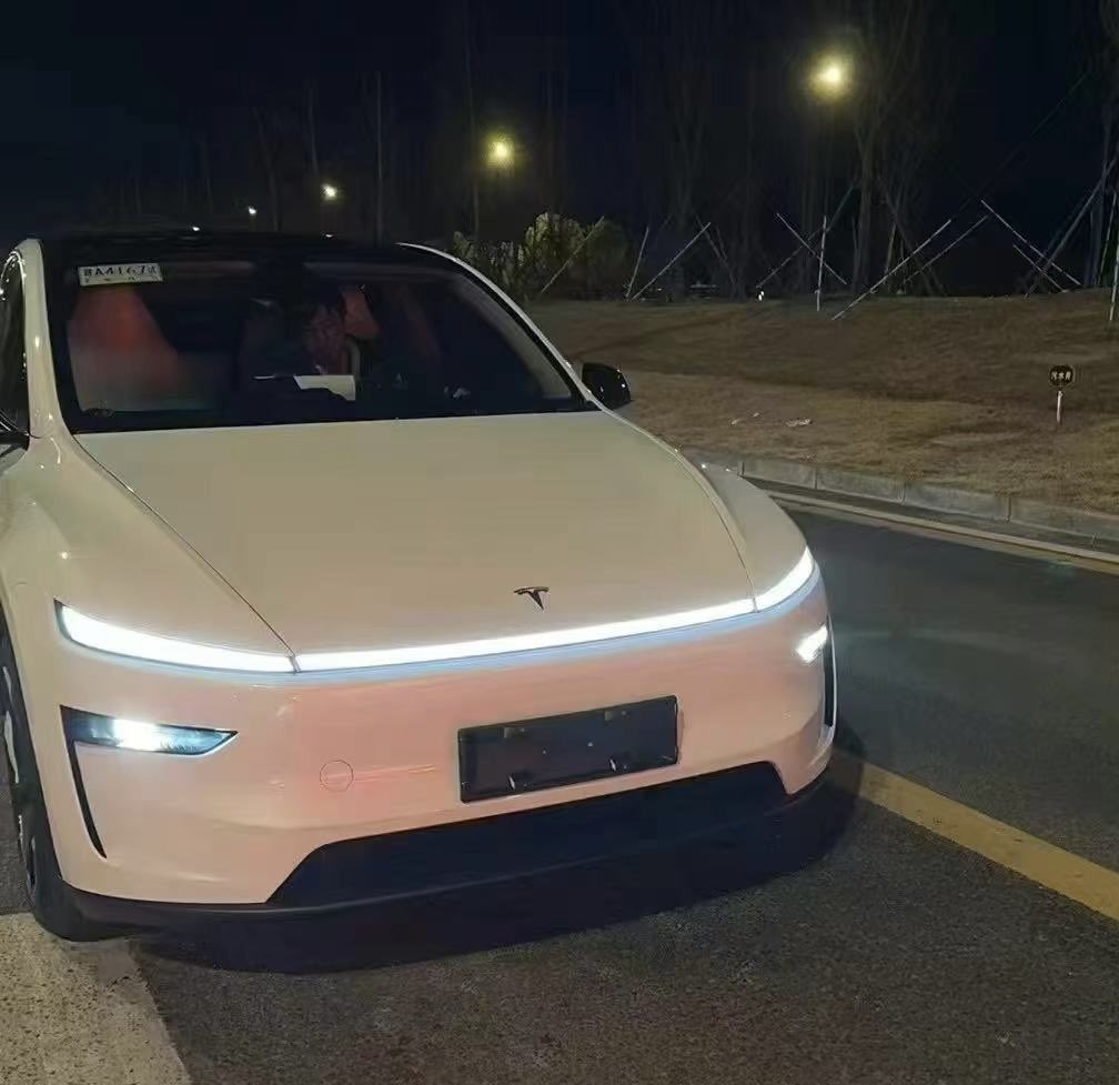 特斯拉 Tesla Model Y 全新 Model Y Model Y 首發限量版 Model Y Launch
