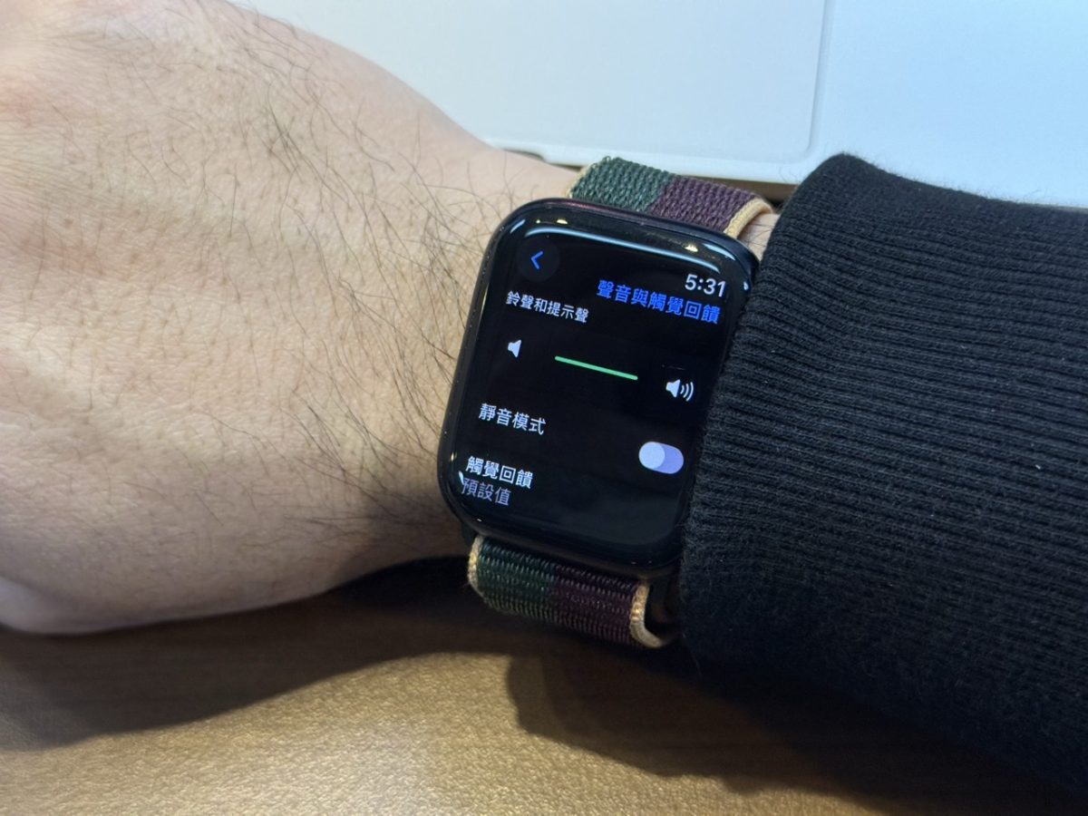 Apple Watch watchOS watchOS 11.4 略過靜音模式 Apple Watch 鬧鐘 Apple Watch 鬧鐘沒聲音