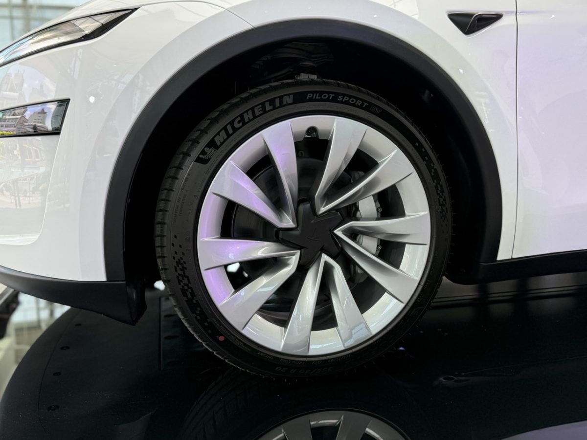 特斯拉 Tesla Model Y 全新 Model Y Model Y 煥新版