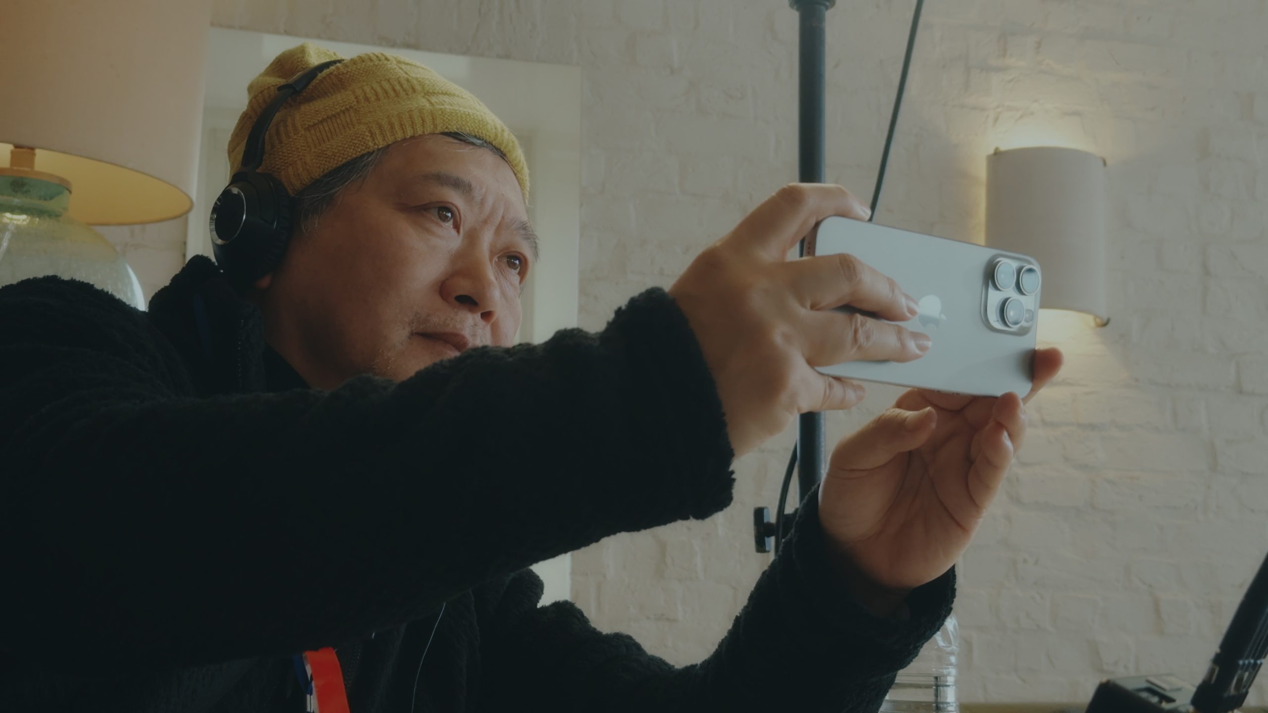 是枝裕和用 iPhone 16 Pro 拍攝穿越時空愛情短片《Last Scene》，細膩捕捉日常真實之美