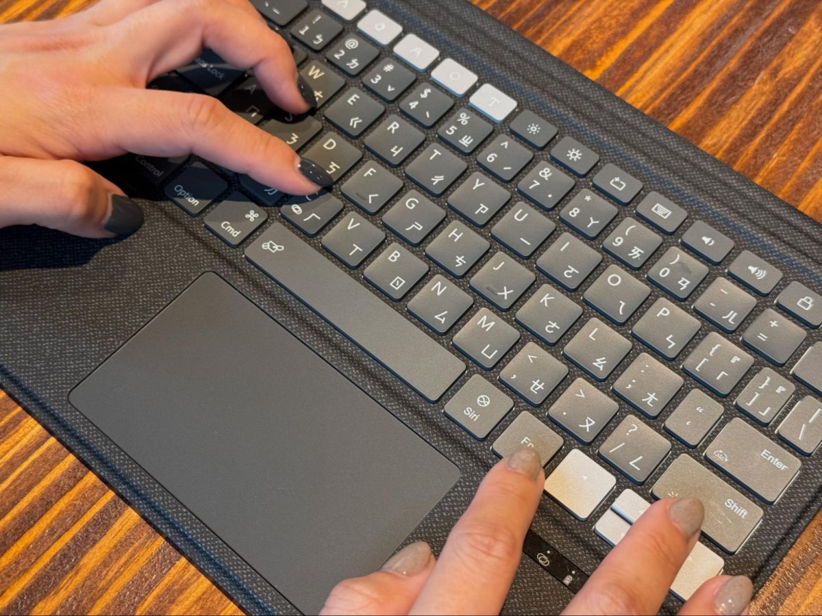 eip eiP Magnetix 磁吸可拆式 iPad 鍵盤 2 代 eiP Magnetix 防摔磁吸可拆式藍牙鍵盤 2 代
