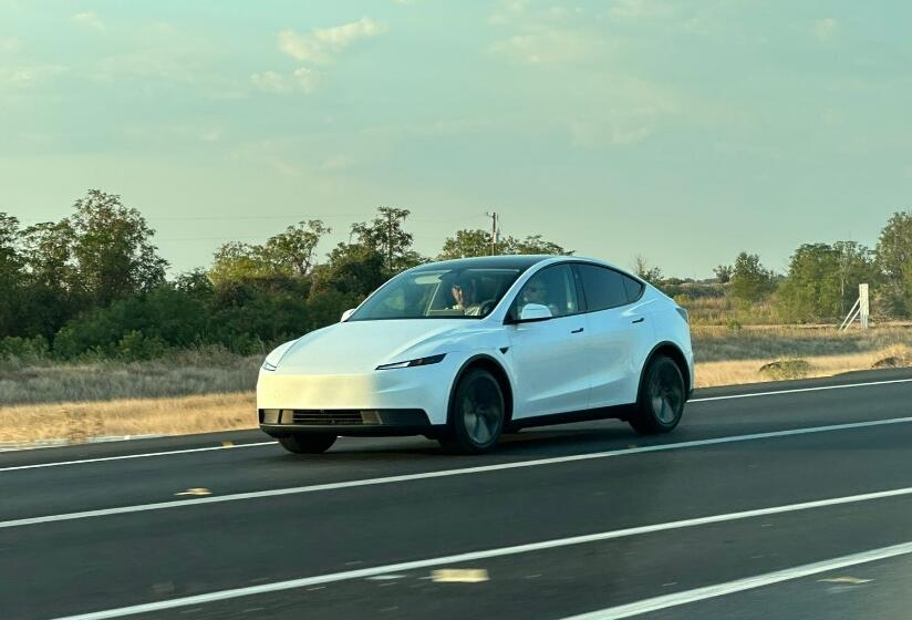 特斯拉 Tesla Model Y 平價版 Model Y 特斯拉平價車