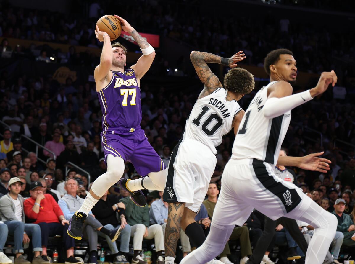 NBA NBA 轉播 NBA 直播 NBA 線上看 NBA LIVE NBA 賽事 湖人隊 馬刺隊 湖人 馬刺