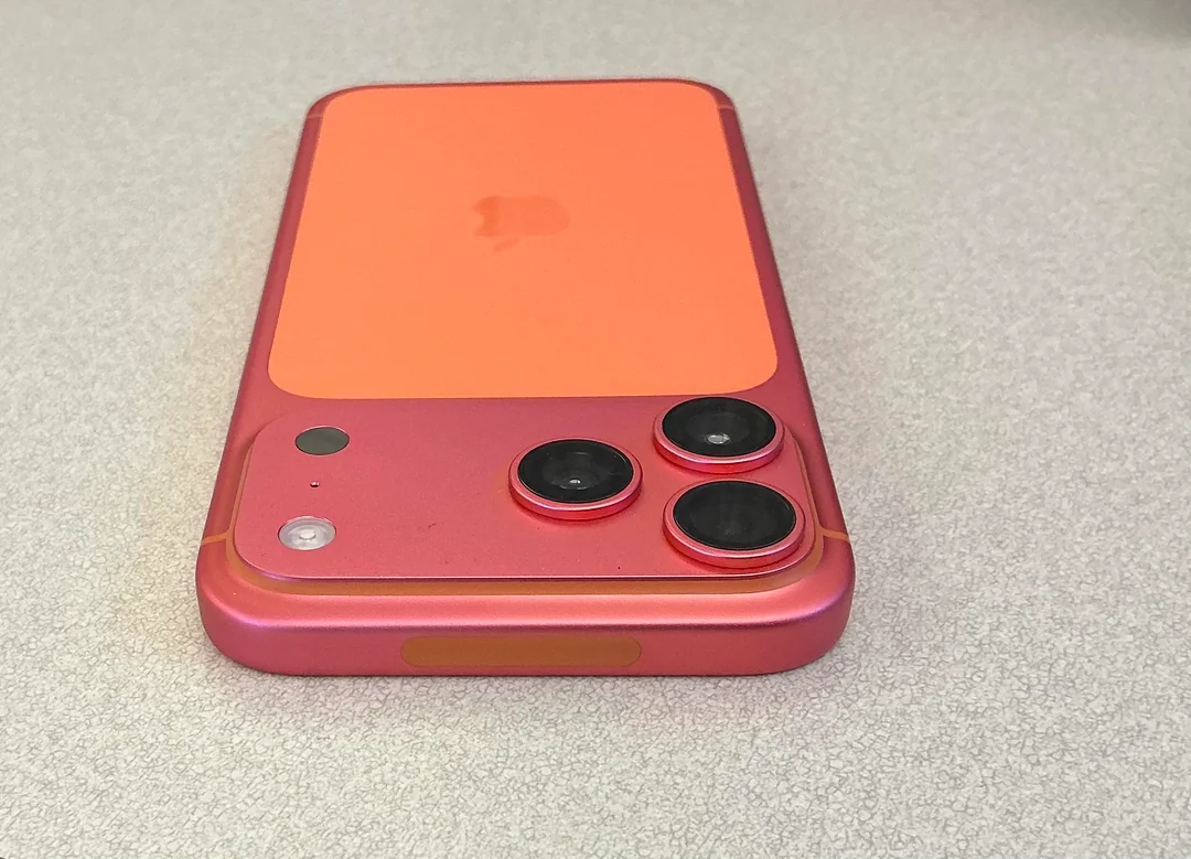 iPhone 17 Pro iPhone 17 Pro 褪色