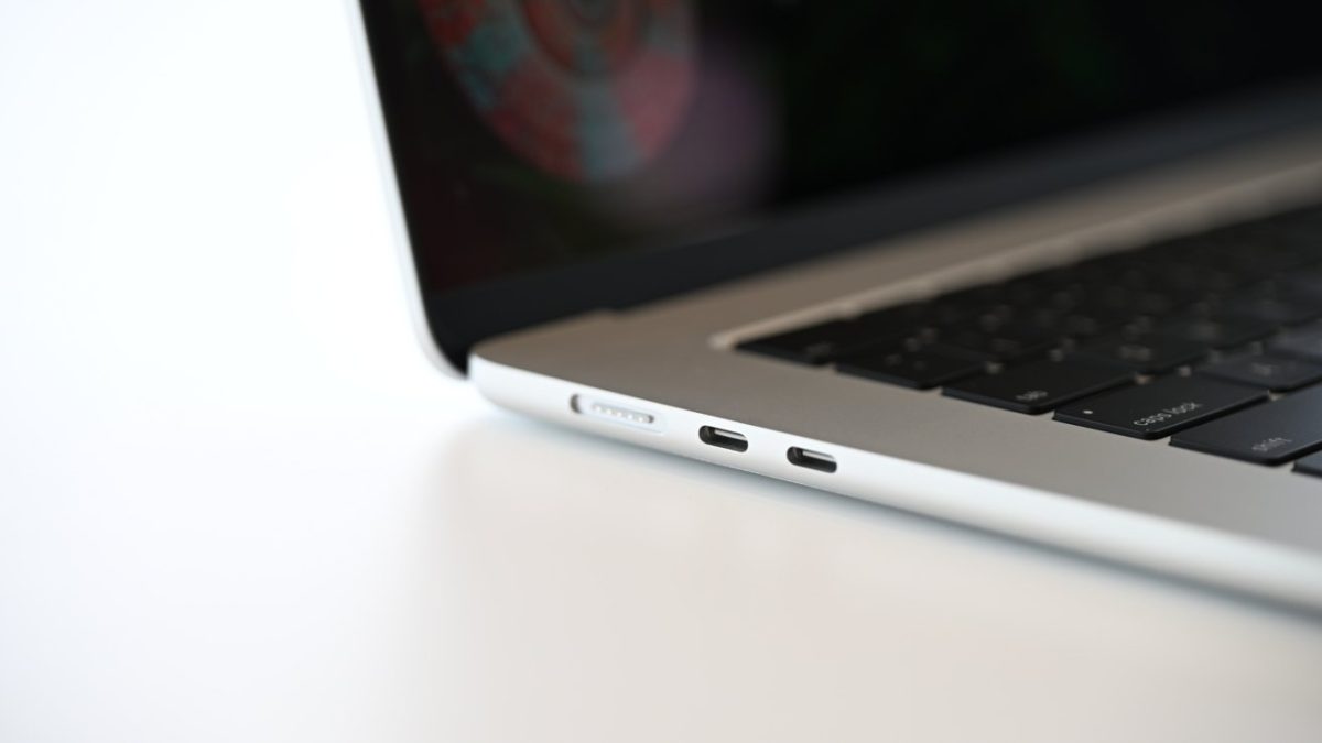 平價版 MacBook