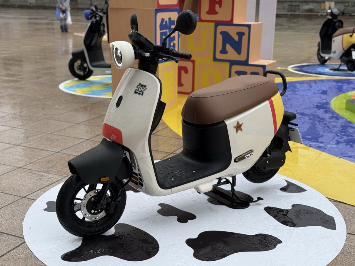 Gogoro Gogoro EZZY 500 玩具總動員 Gogoro EZZY 500 玩具總動員聯名款